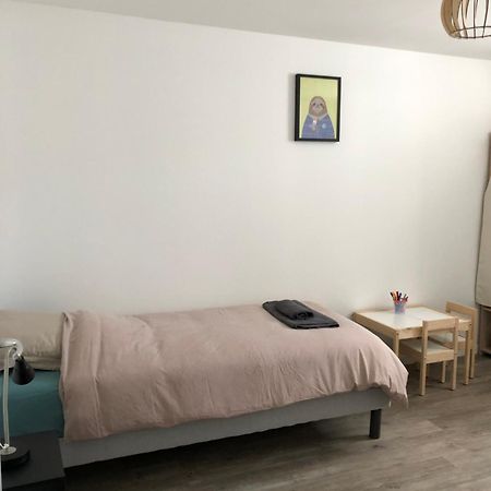 Gite De L'Hotel Castel Couvains  Екстер'єр фото